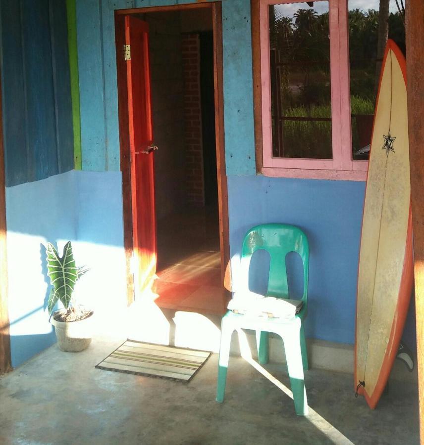 Salty Dog Hostel Telukdalem Dış mekan fotoğraf