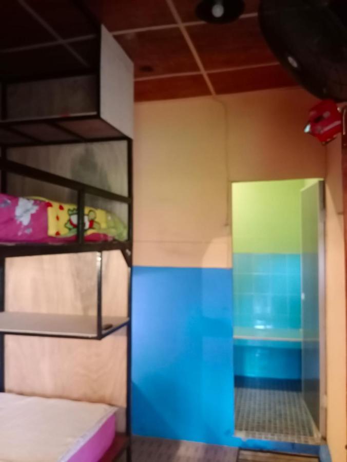 Salty Dog Hostel Telukdalem Dış mekan fotoğraf