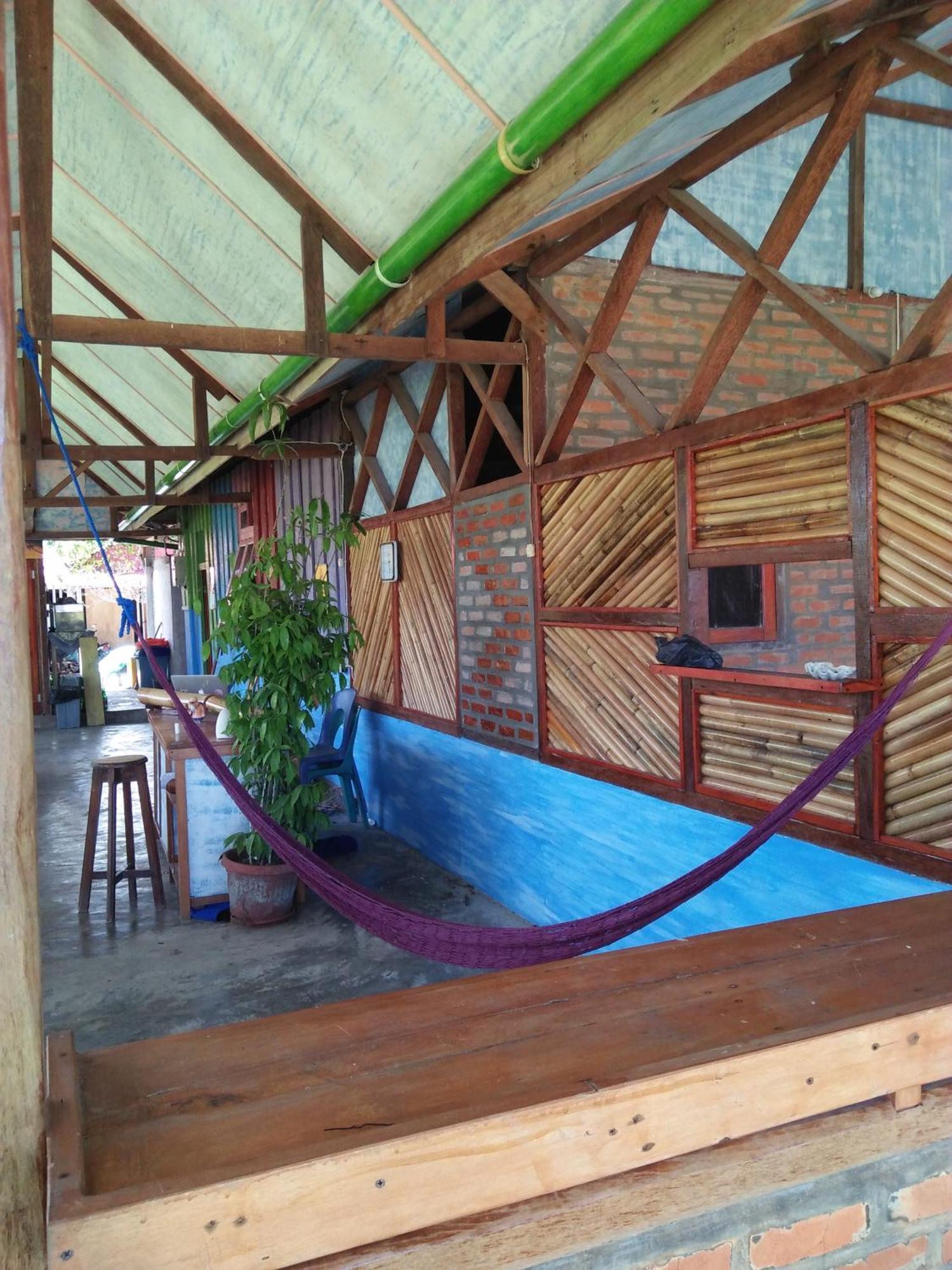 Salty Dog Hostel Telukdalem Dış mekan fotoğraf